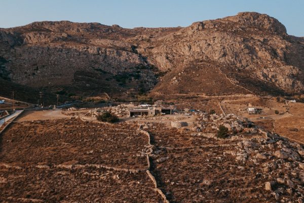 Pénde Natura Residences Serifos landscape